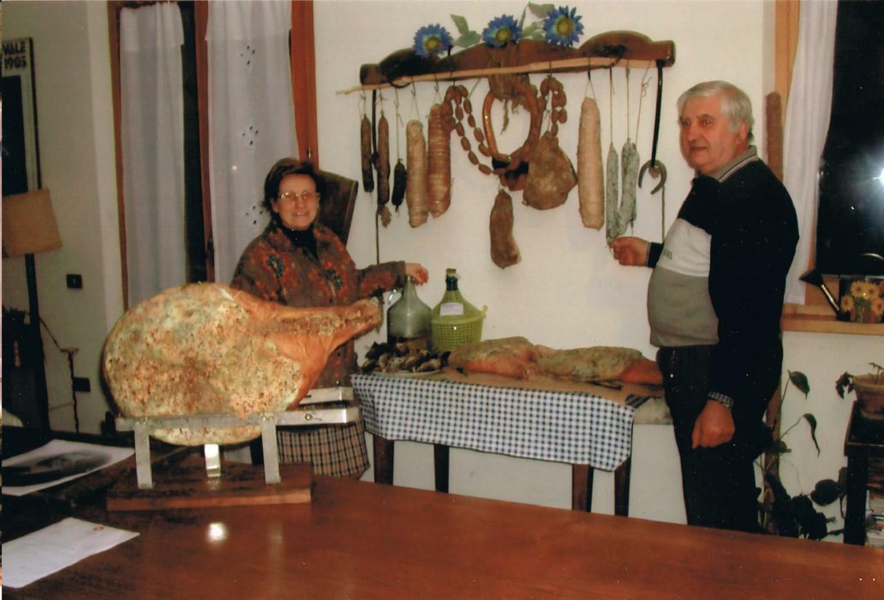 Angolo Del Gelsomino Castel Ritaldi Екстериор снимка